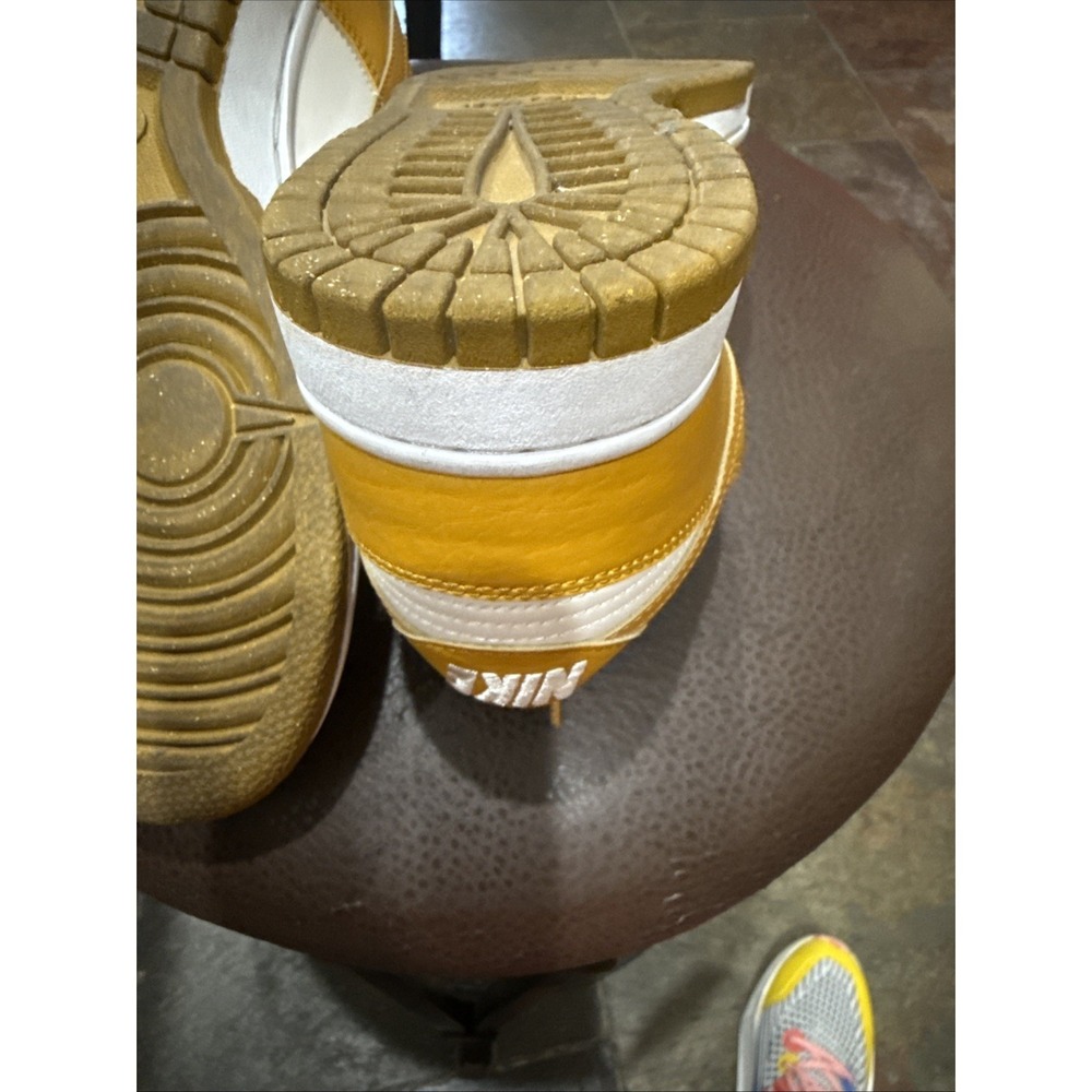 Nike Dunk Low Mustard DN1431-001 Size W 9/M 7.5 - Picture 8 of 9
